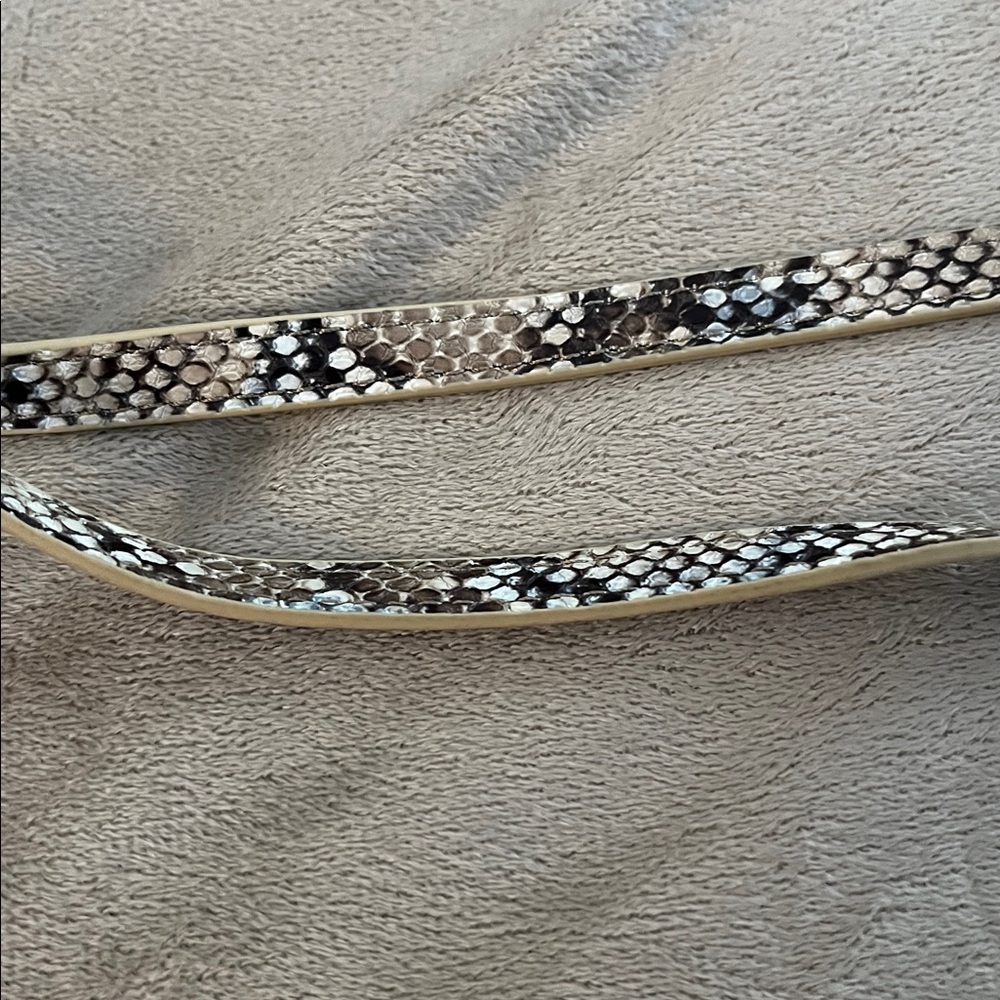 Clear crossbody bag snake skin details NWOT - Picture 4 of 4